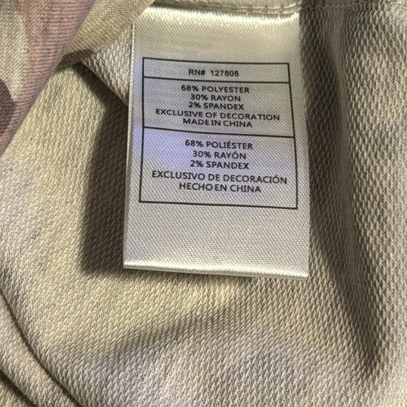 JessicaāSimpsonāKids'Ā 3-pieceā5 Pink Camo Set size 5 - Picture 10 of 16